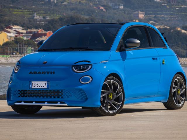 Cabrio (2023 - teraz)