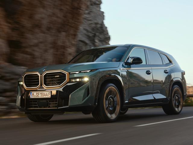 SUV M (2022 - teraz)