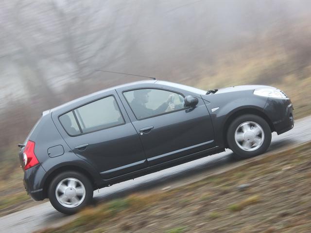 Hatchback 5d (2008 - 2012)