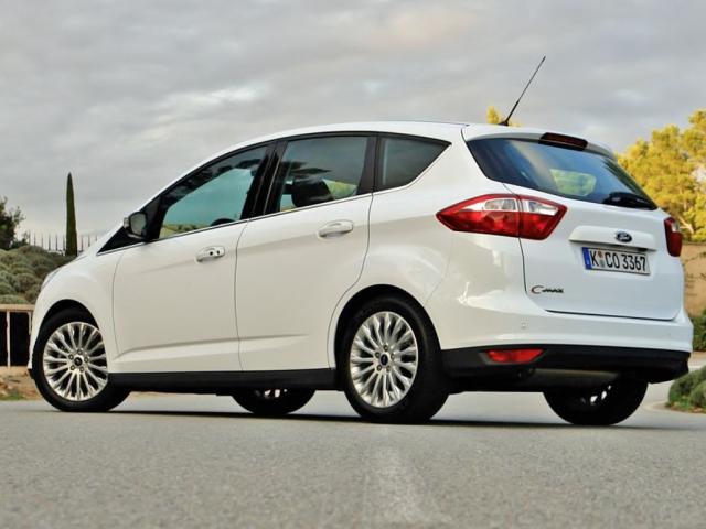 Minivan (2010 - 2015)