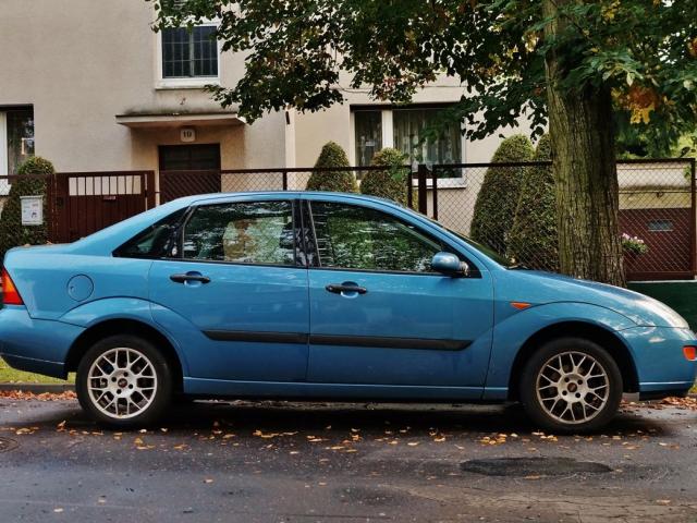 Sedan (1998 - 2005)