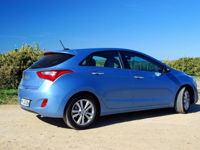 Hatchback 5d (2012 - 2015)