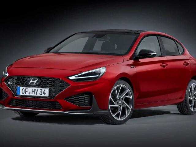 Fastback Facelifting (2020 - teraz)