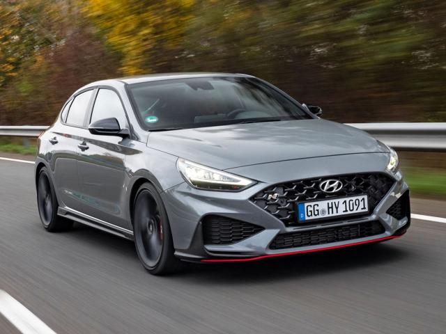 Fastback N Facelifting (2021 - teraz)