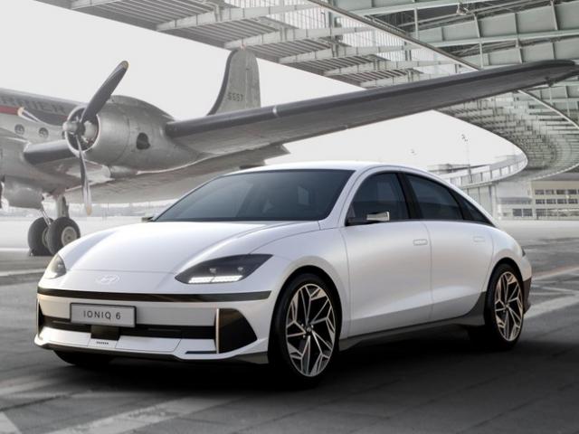 IONIQ 6