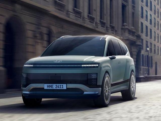 IONIQ 9