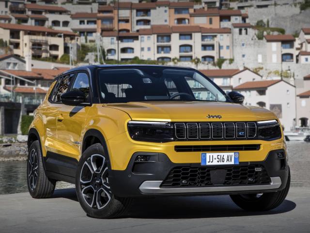 SUV (2023 - teraz)