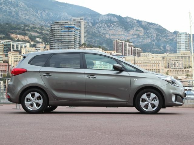 Minivan (2013 - 2016)