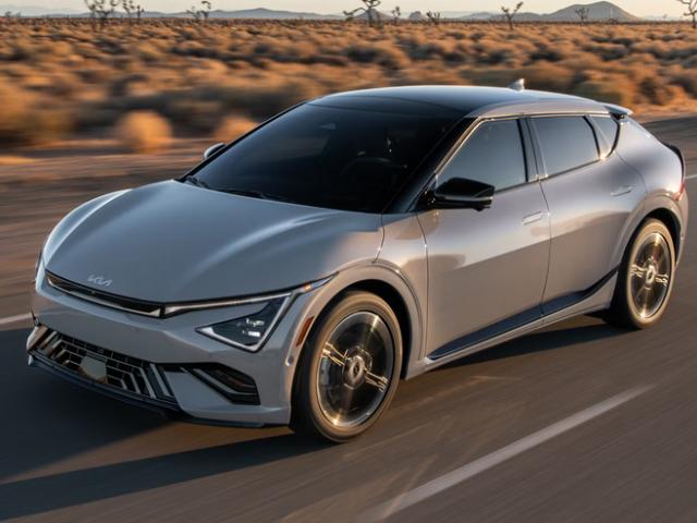 Crossover Facelifting (2025 - teraz)