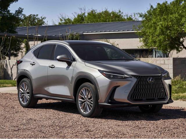 SUV Facelifting (2023 - teraz)