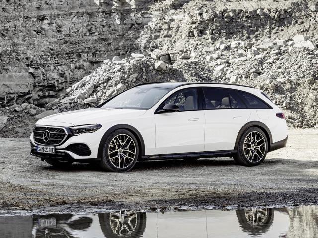 All-Terrain Plug-In (2023 - teraz)
