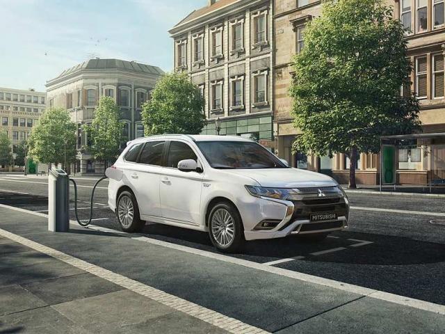 SUV PHEV Facelifting 2020 (2020 - 2022)