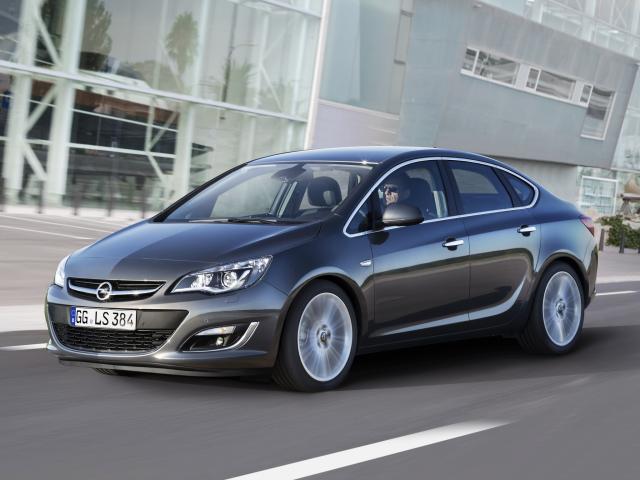 Sedan (2012 - 2019)