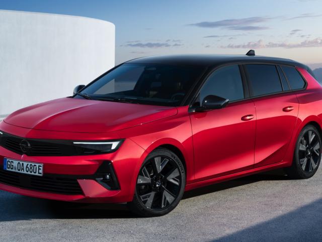Sports Tourer Electric (2024 - teraz)