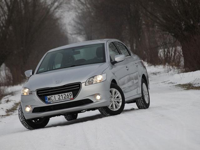 Sedan (2012 - 2017)