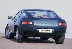 928
