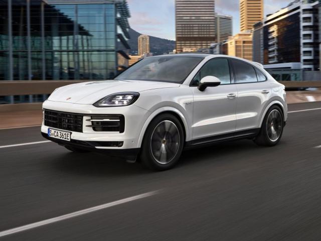Coupe Facelifting (2023 - teraz)