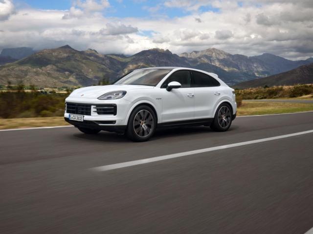 Coupe Plug-In Facelifting (2023 - teraz)