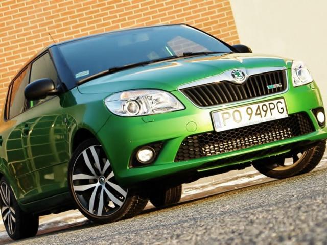 Hatchback Facelifting (2010 - 2014)