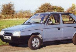 Hatchback (1988 - 1994)