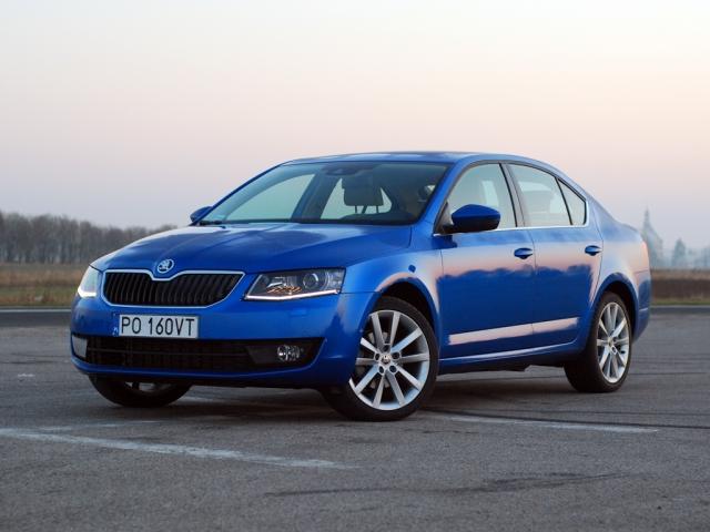 Liftback (2013 - 2016)