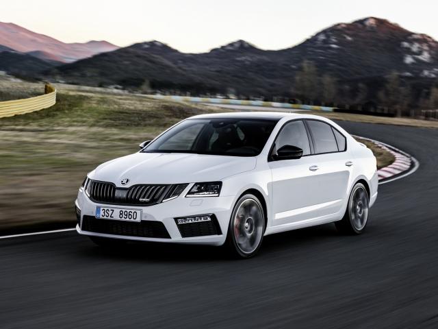 RS Facelifting (2017 - 2020)