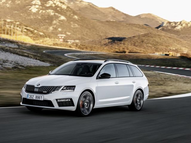 RS Kombi Facelifting (2017 - 2020)
