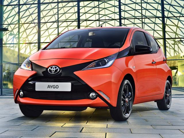 Hatchback 3d (2014 - 2018)