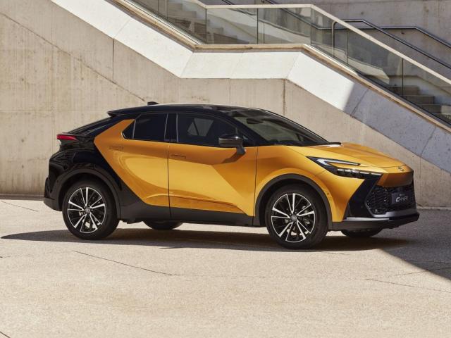 SUV Plug-In (2023 - teraz)