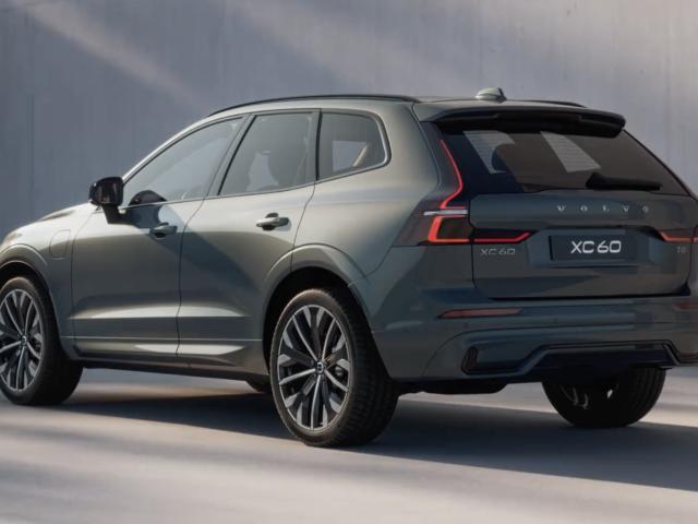Crossover Plug-in Facelifting 2025 (2025 - teraz)